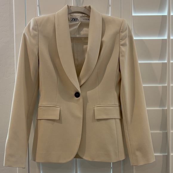 Zara Women's Elegant Cream Suit Jacket - Picture 1 of 2